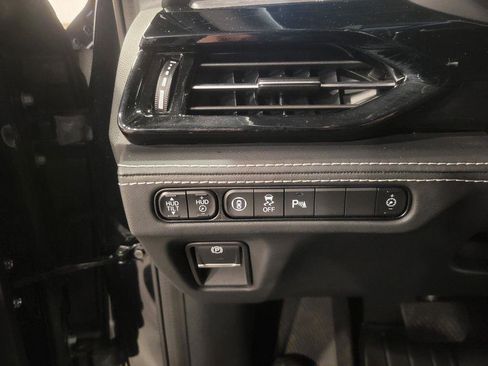 Used 2023 Acura MDX SH-AWD w/ Advance Package image 15