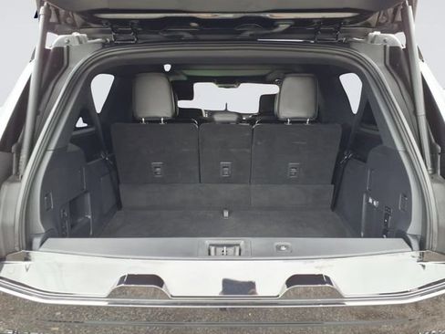 Used 2025 Ford Expedition Max Platinum w/ Stealth Appearance Package AWD/4WD image 8