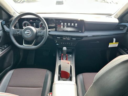 New 2026 Nissan Kicks SR FWD image 11