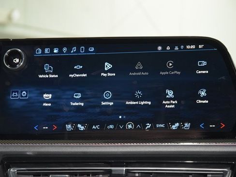 Used 2025 Chevrolet Traverse High Country image 32