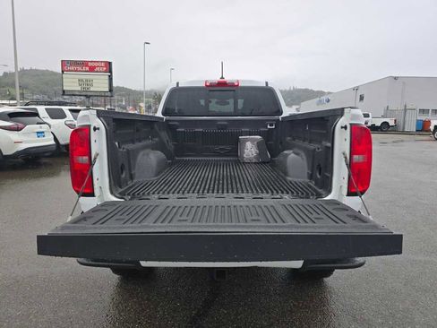 Used 2017 Chevrolet Colorado Z71 image 19