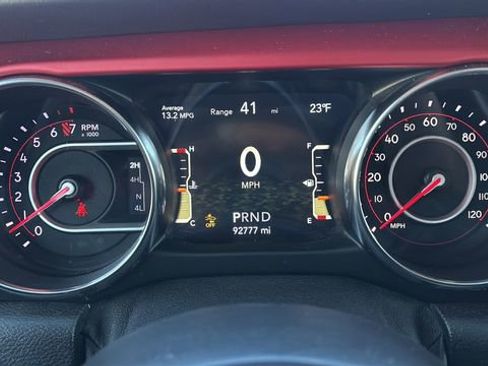 Used 2020 Jeep Gladiator Rubicon image 12