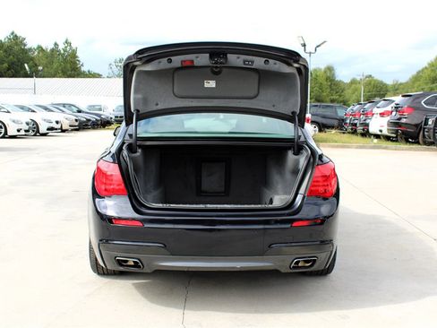Used 2012 BMW 750Li xDrive image 31