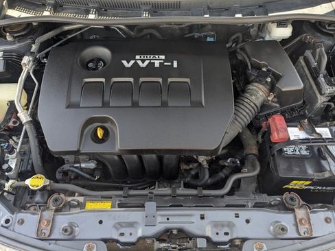 Used 2010 Toyota Corolla S image 23