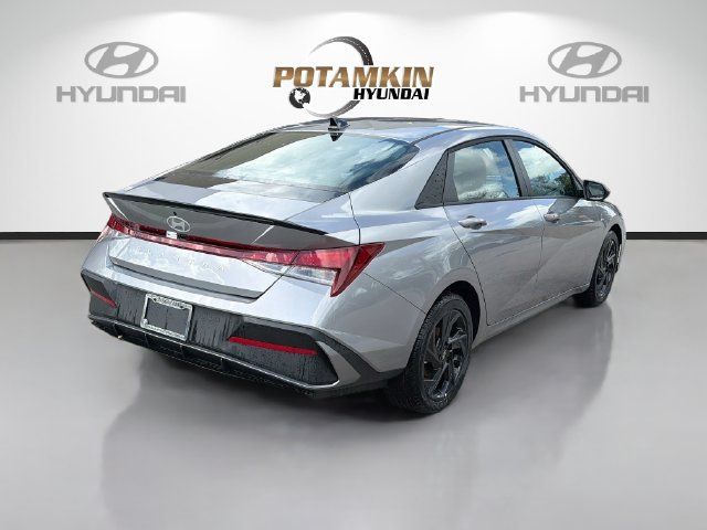 Certified 2026 Hyundai Elantra Sport FWD image 5