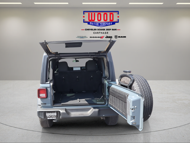 Used 2025 Jeep Wrangler Unlimited Sport AWD/4WD image 4