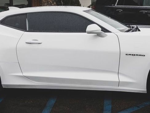 Used 2019 Chevrolet Camaro SS image 15