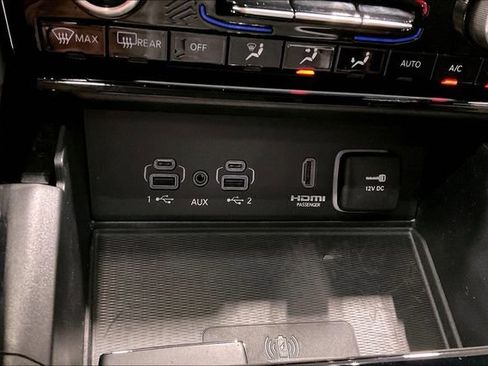Used 2024 Jeep Grand Cherokee L Summit AWD/4WD image 35