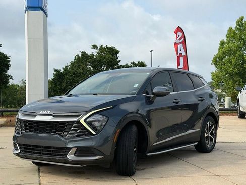 Used 2023 Kia Sportage EX FWD image 7