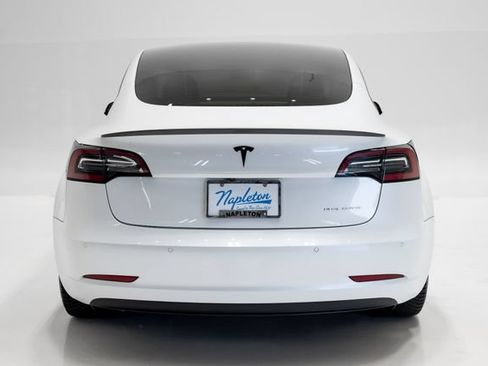Used 2022 Tesla Model 3 Long Range AWD/4WD image 27