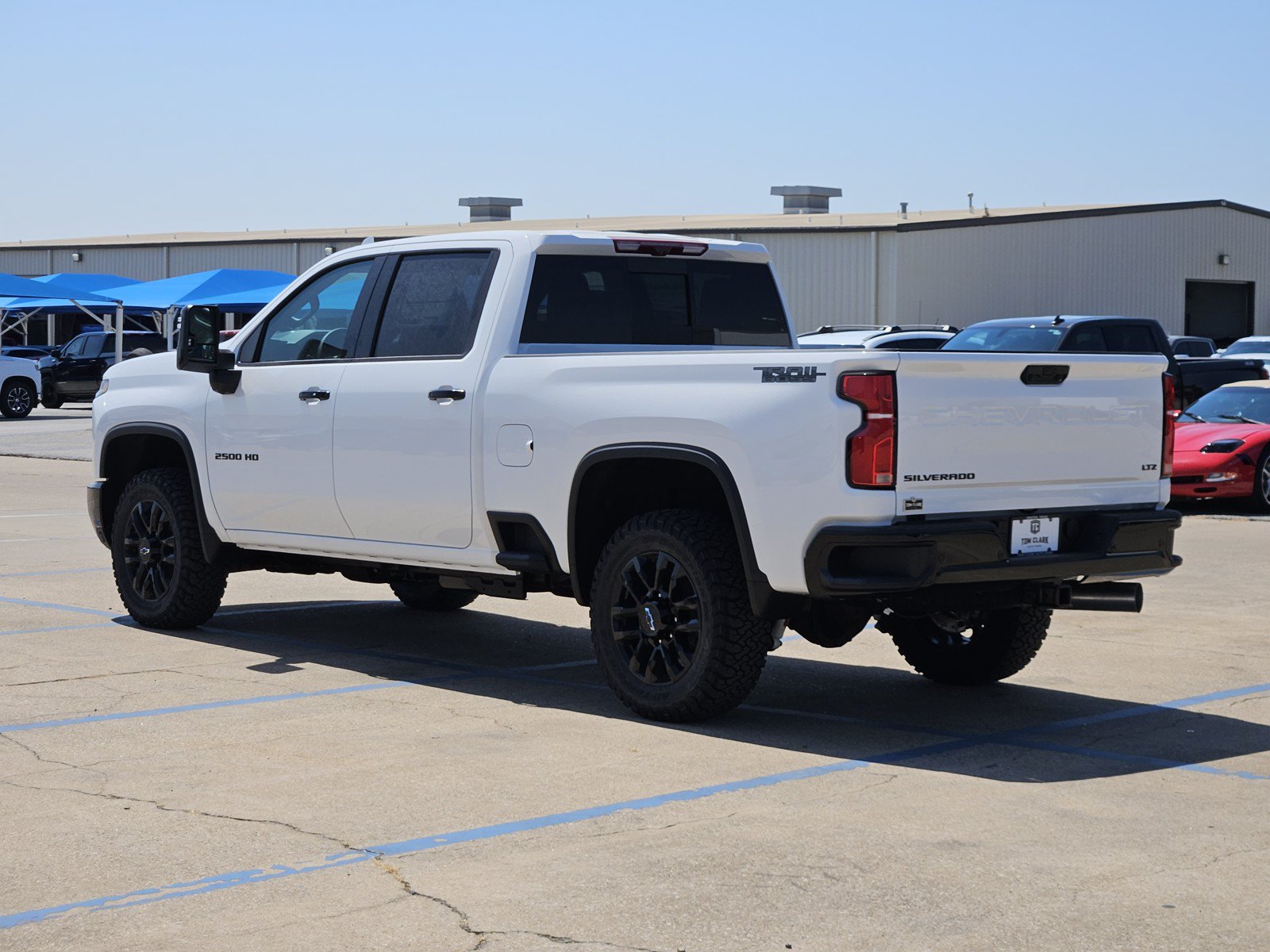 New 2026 Chevrolet Silverado 2500 LTZ w/ LTZ Plus Package AWD/4WD image 3