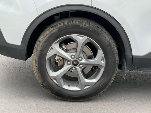 Used 2025 Ford Escape ST-Line Select AWD/4WD image 15