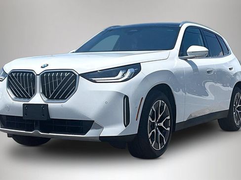 Used 2026 BMW X3 xDrive30i AWD/4WD image 2