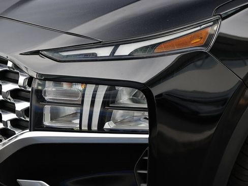 Used 2023 Hyundai Santa Fe SEL Premium image 13