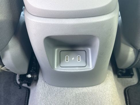 New 2025 Hyundai Elantra SEL image 24