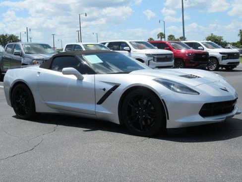 Used 2018 Chevrolet Corvette Stingray Convertible Z51 2LT RWD image 3
