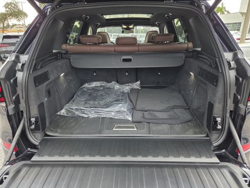 Used 2026 BMW X5 sDrive40i w/ M Sport Package RWD image 15
