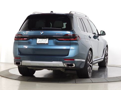 Used 2024 BMW X7 xDrive40i w/ Premium Package AWD/4WD image 12