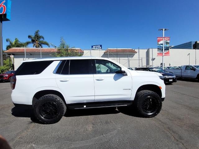 Used 2021 Chevrolet Tahoe LT w/ LT Signature Package RWD image 9