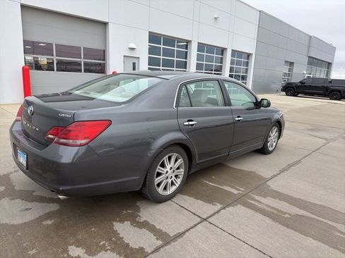 Used 2008 Toyota Avalon image 2