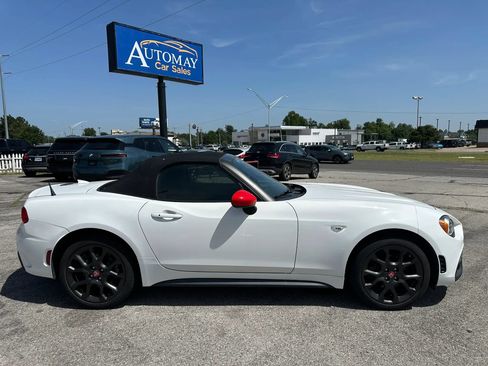 Used 2020 FIAT 124 Spider Abarth w/ Convenience Group RWD image 36
