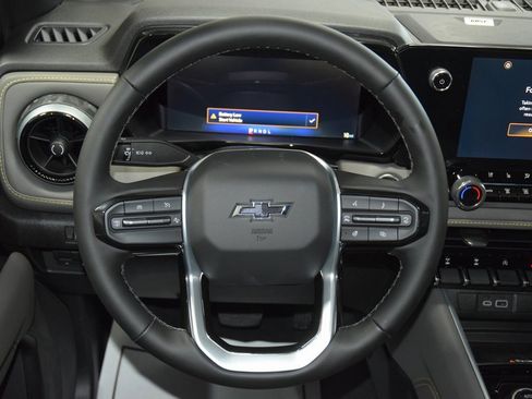 New 2026 Chevrolet Colorado ZR2 w/ Technology Package image 36