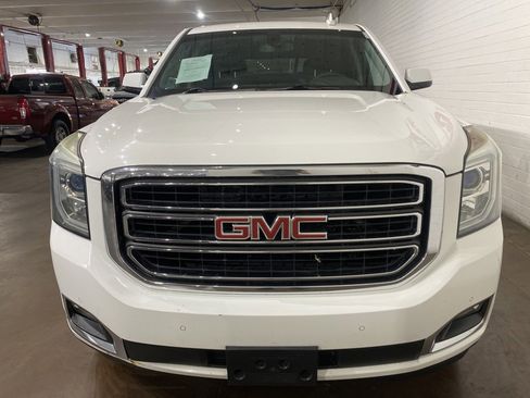 Used 2015 GMC Yukon SLE image 8