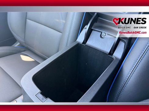 Used 2026 Buick Envista Sport Touring w/ Convenience I Package FWD image 18