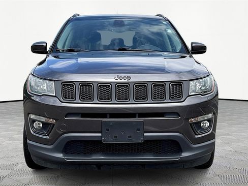 Used 2020 Jeep Compass Latitude image 3