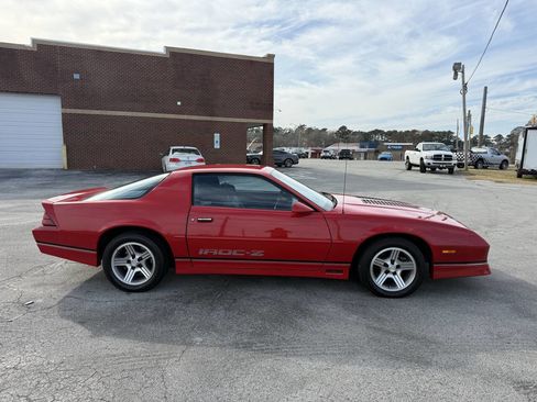 Used 1989 Chevrolet Camaro IROC-Z image 6