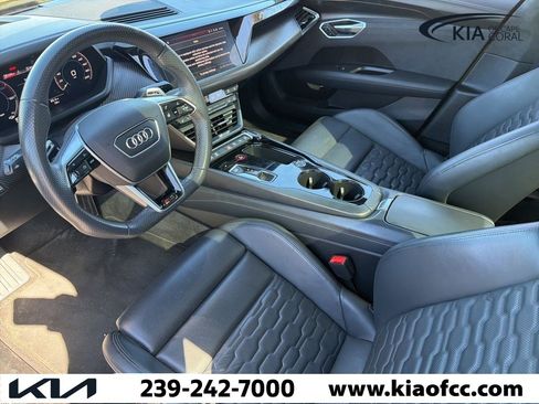 Used 2022 Audi RS e-tron GT w/ Carbon Performance Package image 3