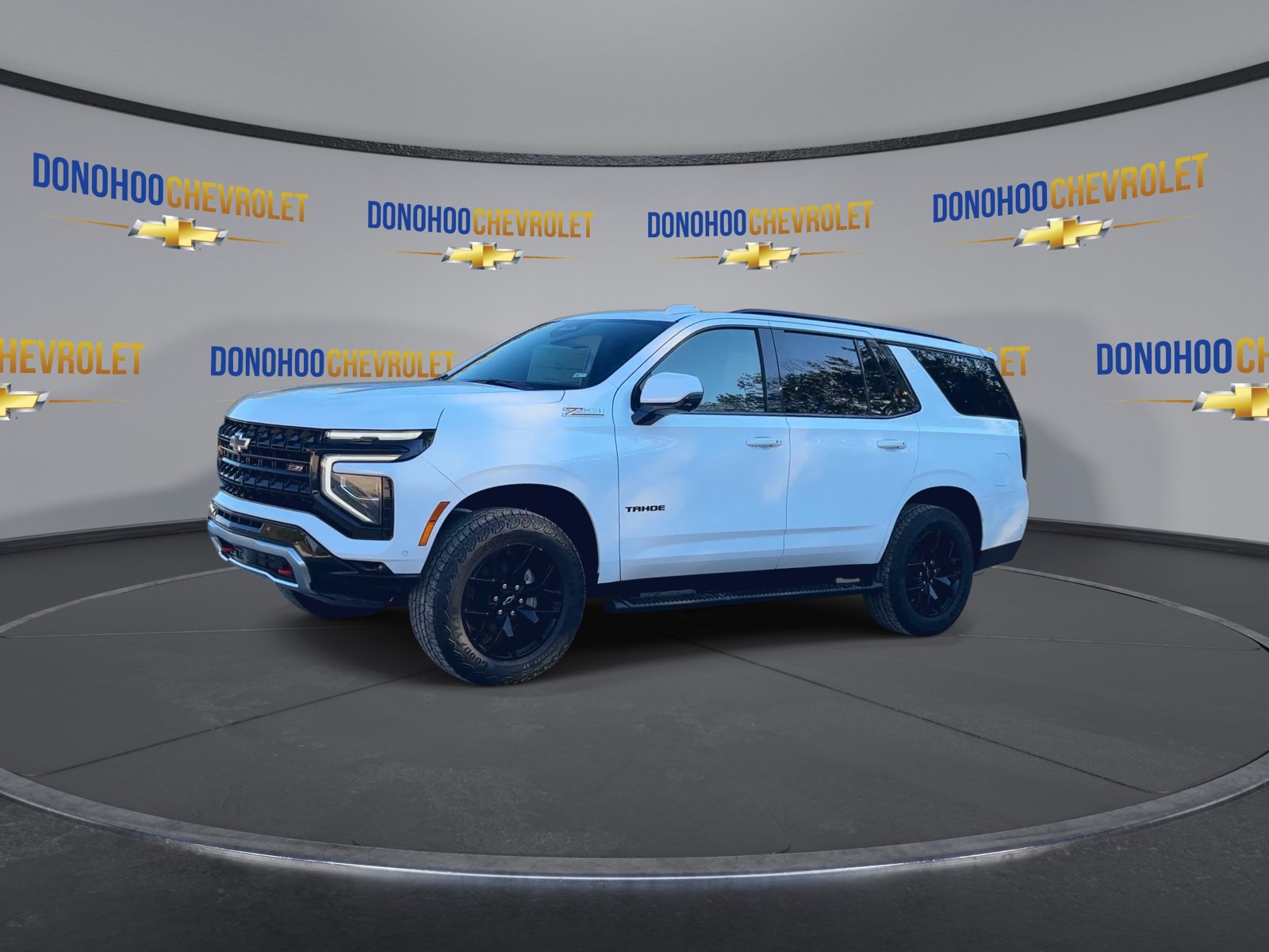New 2027 Chevrolet Tahoe Z71 w/ Comfort Package AWD/4WD image 4