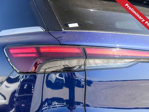 Used 2026 INFINITI QX60 Pure w/ Cargo Package FWD image 9