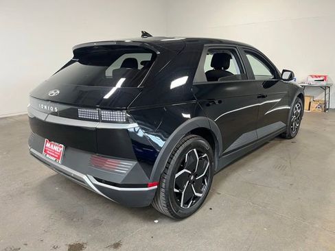 Used 2024 Hyundai Ioniq 5 SEL RWD image 3