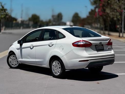 Used 2016 Ford Fiesta S FWD image 10