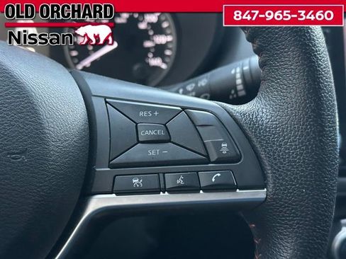 Used 2023 Nissan Versa SR w/ Trunk Package image 20