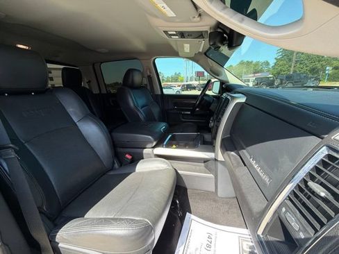 Used 2016 RAM 1500 Laramie w/ Convenience Group AWD/4WD image 15