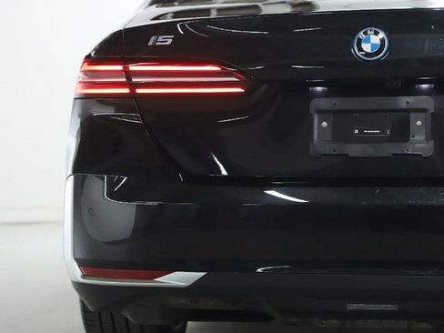 Used 2025 BMW i5 xDrive40 w/ Premium Package image 41