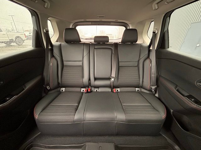 Used 2026 Nissan Rogue SV AWD/4WD image 35