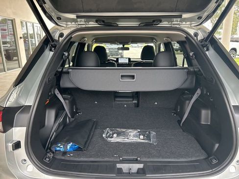 New 2025 Mitsubishi Outlander SE image 31