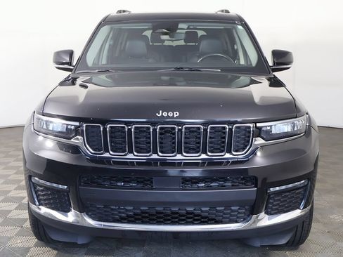 Used 2022 Jeep Grand Cherokee L Limited AWD/4WD image 13