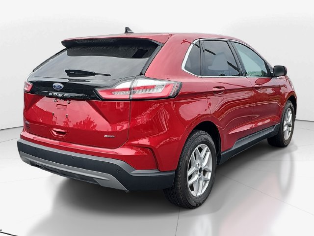 Used 2024 Ford Edge SEL AWD/4WD image 3