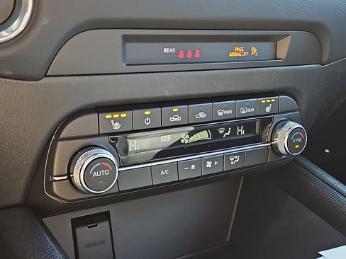 New 2025 MAZDA CX-5 AWD 2.5 S w/ Select Package image 13