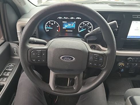 Used 2023 Ford F250 XL AWD/4WD image 17