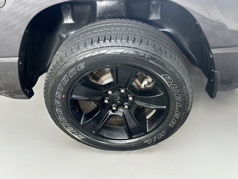 Used 2023 RAM 1500 Big Horn image 11