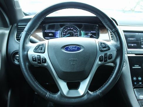 Used 2015 Ford Taurus Limited w/ Equipment Group 301A image 19