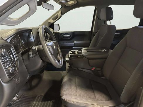 Used 2021 Chevrolet Silverado 1500 Custom AWD/4WD image 12