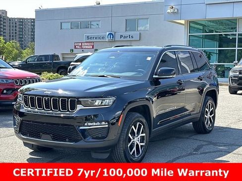 Used 2024 Jeep Grand Cherokee Limited w/ Luxury Tech Group II AWD/4WD image 6