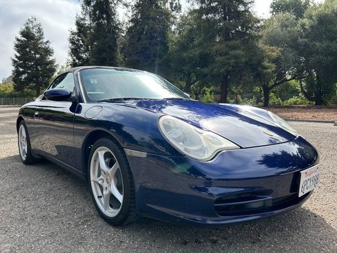 Used 2003 Porsche 911 Carrera 4 AWD/4WD image 10