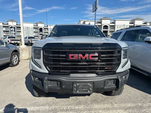 Used 2024 GMC Sierra 1500 AT4X AWD/4WD image 3